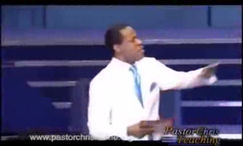 Pastor Chris Oyakhilome 2016 - Walk In Love - Pastor Chris Teaching.flv