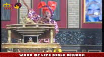 13-11-2016 1st Service with Mama Helen Oritsejafor (1).mp4