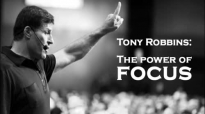 Tony Robbins Helps You Train Your Brain To Stay Focused.mp4