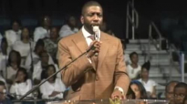 Dorinda Clark-Cole COGIC AIM 2015 in TAMPA FL under the influence of the holy ghost.flv
