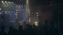Michael W. Smith - The One That Really Matters (Live) ft. Kari Jobe.flv