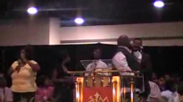 Kim Burrell- The Lord Will make a way.MOD.flv