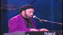 Oh It Is Jesus - Tata Vega with Andrae Crouch.flv