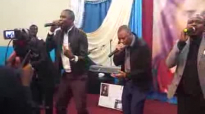 Michel Bakenda dans Sembola Loboko à Charlotte avec HP Mulaja.flv