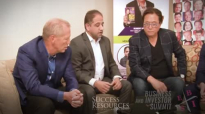 Robert Kiyosaki and Friends Talk About The Imminent Market Crash.mp4