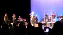 Tamela Mann - Change - Backup Singer Kills at end!.flv