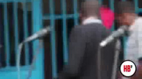 Michel Bakenda dans Yaweh na bibele.flv