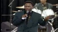 Never Turn My Back - Willie Neal Johnson & The New Gospel Keynotes.flv