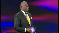 TD Jakes - Dallas Town Hall Meeting Conversation on Race and Society.3gp
