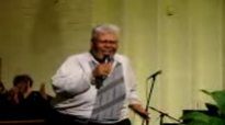 DR. RANCE ALLEN SINGS US A SONG.flv