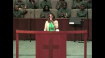 Nakitta Clegg-Foxx sings Grateful by Hezekiah Walker.flv
