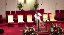 Zacardi Cortez mic toss at Festival Of Praise Tour.flv