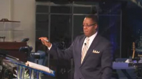 I KNOW WHO I AM PT 5 [ CLIP 2 of 3 ] - PASTOR PAUL B. MITCHELL.flv