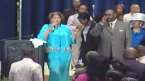 Evang. Dorinda Clark-Cole Praise Break @ ME Convention Revival Fires Service 2010!.flv