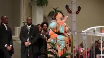 Kathy Taylor at Pastor Kevin Hines 2nd Anniversary.flv