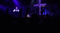 Jesus At the Center  Israel Houghton Live