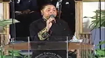 Dont Give Up The Fight 1  CoPastor Susie Owens
