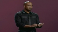 Ralph Gilles at the 2010 L.A. Auto Show.mp4