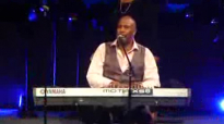 Marvin Winans medley w_ Brian Courtney Wilson @ Fallbrook (Part 3).flv