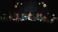 Matt Maher - Hold Us Together (live on the Glory Revealed Tour).flv