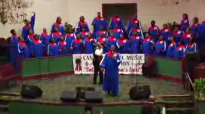 God's On Your Side LIVE - Mississippi Mass Choir.flv