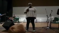 SP3 - Warsztaty GOSPEL - I smile (próba), Karen Gibson.mp4