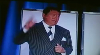 Robert KIyosaki 2011 Conference.mp4