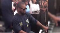 Kanye making beats during Sunday Service (Part 2).mp4
