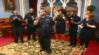 Darwin Hobbs sings CHAMPION new 2010.flv