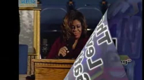 Pastor Kim Burrell Preaches & Prophesies At The Levites' Gathering 2015.flv