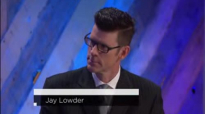 Bobby talks with evangelist Jay Lowder.3gp