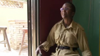 Terror alert. Maximum security .Kansiime Anne. African Comedy.mp4