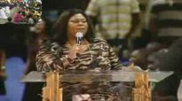 Kim Burrell - Total Praise - AIM 2009 Tampa FL COGIC Int'l Youth Choir.flv