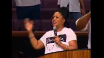 Bennita Washington Leading a Powerful and anointed worship At Mount Zion Nasvile.flv