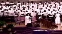 Kim Burrell-2009 COGIC Inaugural.flv