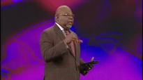 PALM SUNDAY 2016 _ Bishop T.D. Jakes _ Coming Into Focus.flv
