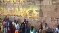 MICHEL BAKENDA Reveillon de Nouvel an 2016 au Centre la réssurection.flv