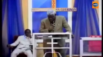 Le satanisme du “pasteur” Mamadou Karambiri dévoilé par un frère Ivoirien.mp4