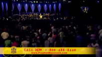 Prophet Manasseh Jordan - Yolanda Adams I love the Lord live.flv