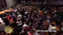 Pastor Charles Jenkins and the Mt. Zion Choir Nashville (Awesome).flv