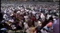 This Is A War Cry Calling All Of The Warriors ♪Micah Stampley♪.flv