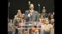 AIM 2011 COGIC Mass Choir feat. Kim Burrell God Can Do Anything but Fail.flv