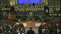 In Everything Give Thanks Fellowship Chorale (Gospel Song).flv