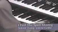 I Feel The Spirit Moving - Ricky Dillard & the New Generation Chorale.flv