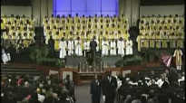 At Calvary FBCG Combined Choir (Beautiful).flv