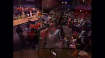 Benita Washington - Praise Him.flv