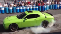Ralph Gilles burnout with the 707 hp Dodge Challenger SRT Hellcat.mp4