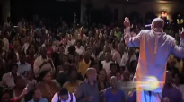 Spirit Of Praise 3 feat. Solly Mahlangu - E Baba.mp4