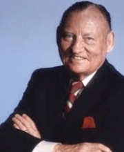 Dr  Lester Sumrall