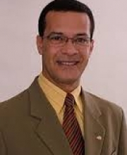 Pastor  Luiz Antonio- -